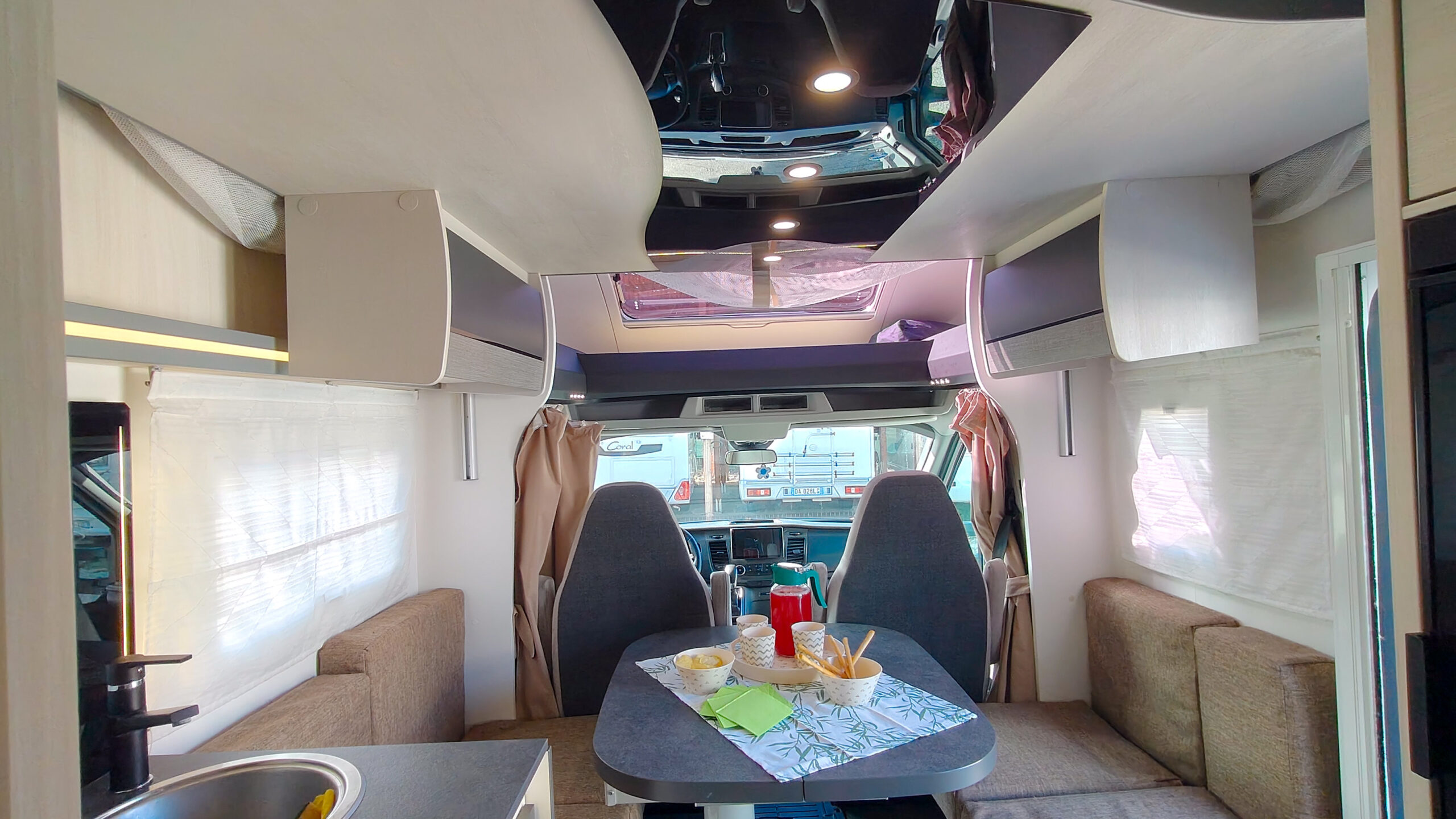 Chausson 788 esterno